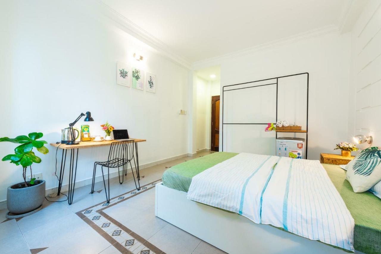 The Art - Vitamin Smiles Hostel Хошимин Екстериор снимка